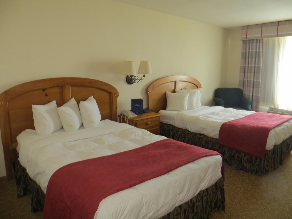 Baymont By Wyndham Waunakee Room photo